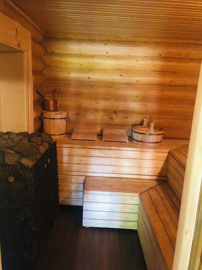 Brivdienu Maja Odumini Leimani エクステリア 写真